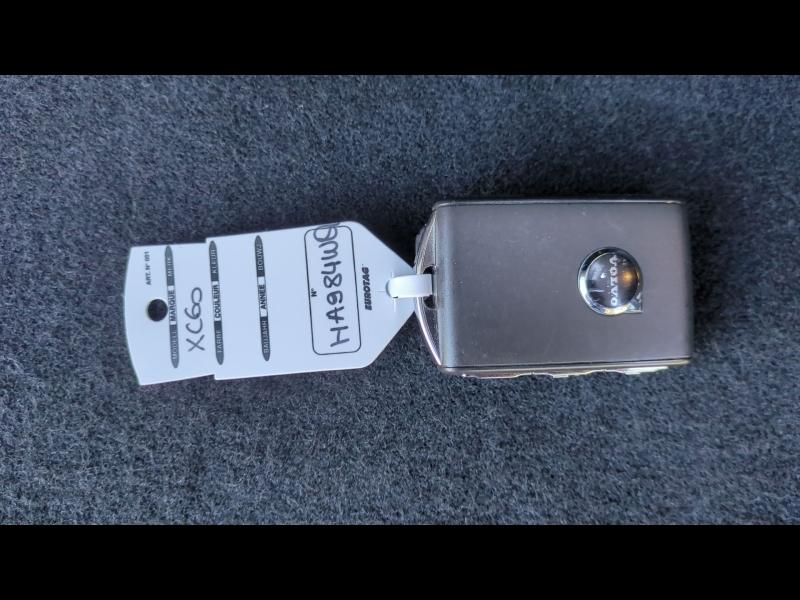 Photo 12 de l’annonce de VOLVO XC60 d’occasion à vendre à AIX-EN-PROVENCE