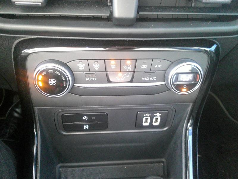 Photo 12 de l’annonce de FORD EcoSport d’occasion à vendre à PERPIGNAN