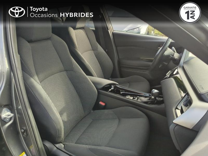 Photo 6 de l’annonce de TOYOTA C-HR d’occasion à vendre à MONTFAVET