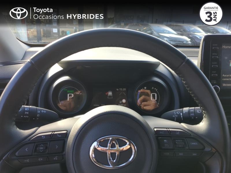 Photo 13 de l’annonce de TOYOTA Yaris d’occasion à vendre à MONTFAVET