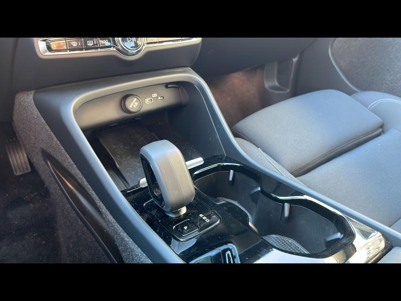 Photo 16 de l’annonce de VOLVO XC40 d’occasion à vendre à TOULON