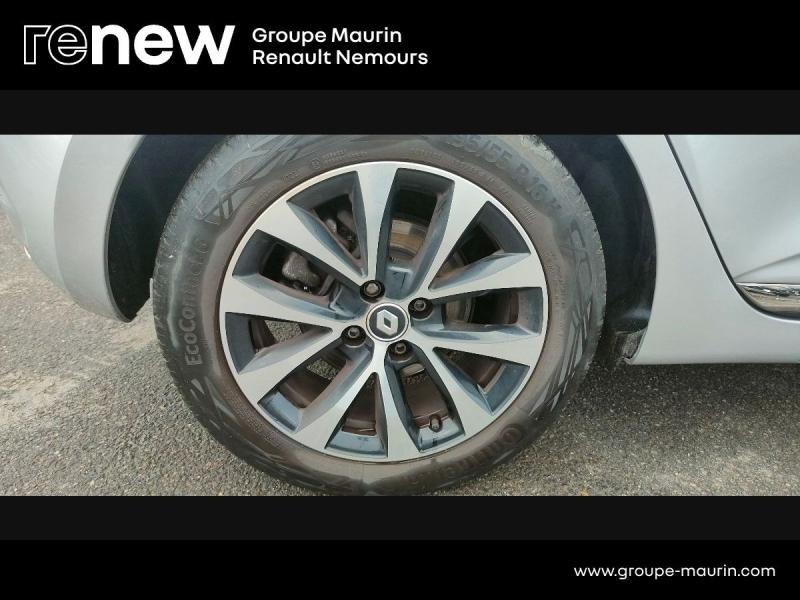 Photo 9 de l’annonce de RENAULT Clio d’occasion à vendre à SAINT PIERRE LES NEMOURS