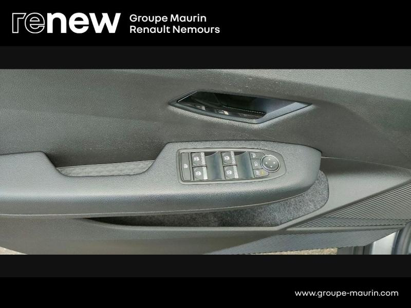 Photo 18 de l’annonce de RENAULT Megane d’occasion à vendre à SAINT PIERRE LES NEMOURS