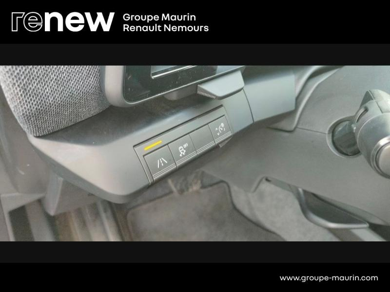 Photo 20 de l’annonce de RENAULT Megane d’occasion à vendre à SAINT PIERRE LES NEMOURS