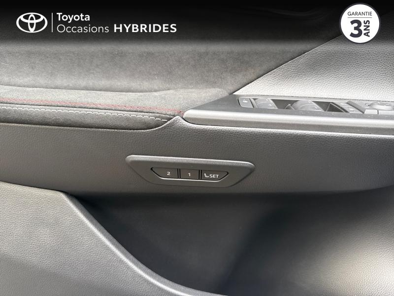 Photo 18 de l’annonce de TOYOTA C-HR d’occasion à vendre à AUBIÈRE