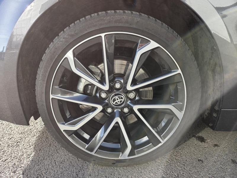Photo 16 de l’annonce de TOYOTA Corolla Touring Spt d’occasion à vendre à CHARMEIL