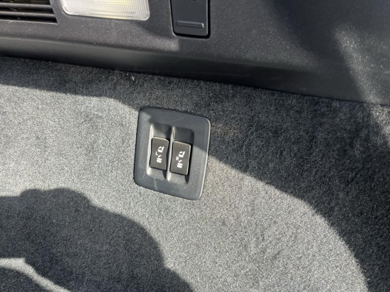 Photo 15 de l’annonce de LEXUS RX d’occasion à vendre à LATTES