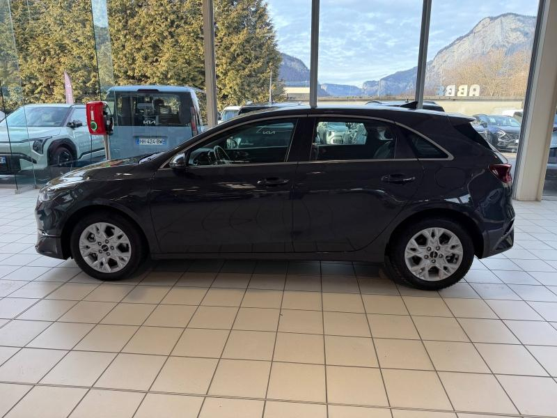 Photo 8 de l’annonce de KIA Ceed d’occasion à vendre à SALLANCHES