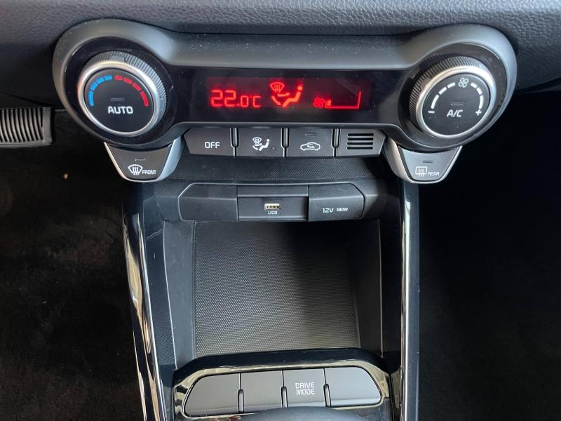 Photo 11 de l’annonce de KIA Stonic d’occasion à vendre à SALLANCHES