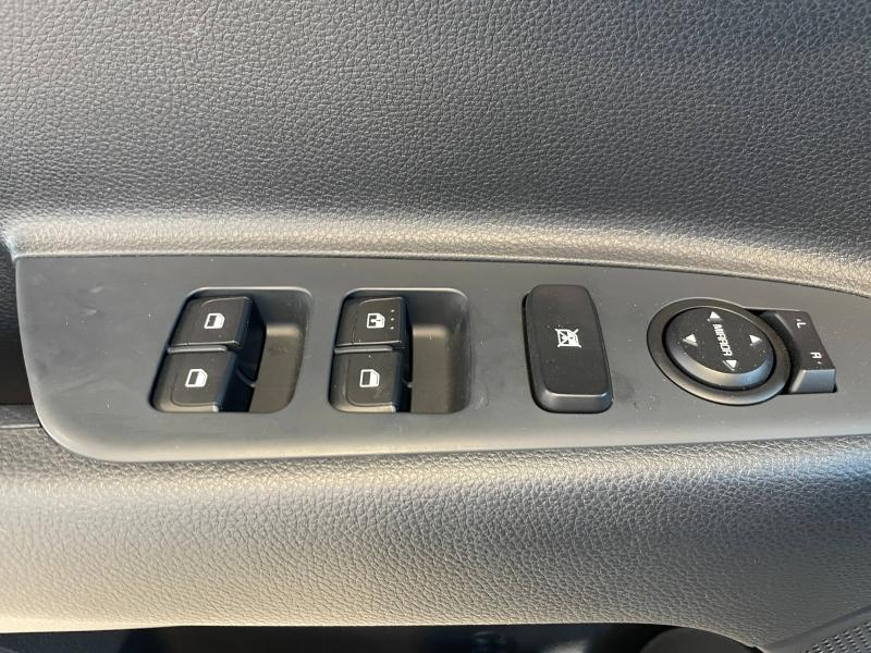 Photo 16 de l’annonce de KIA Stonic d’occasion à vendre à SALLANCHES