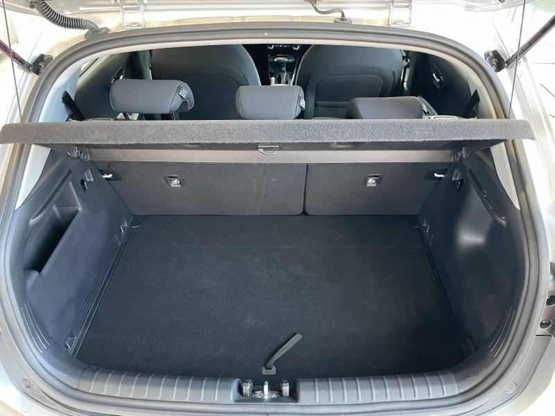 Photo 18 de l’annonce de KIA Stonic d’occasion à vendre à SALLANCHES