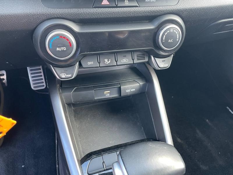 Photo 15 de l’annonce de KIA Stonic d’occasion à vendre à SALLANCHES