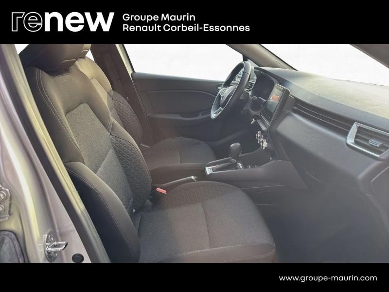 Photo 18 de l’annonce de RENAULT Clio d’occasion à vendre à CORBEIL-ESSONNES