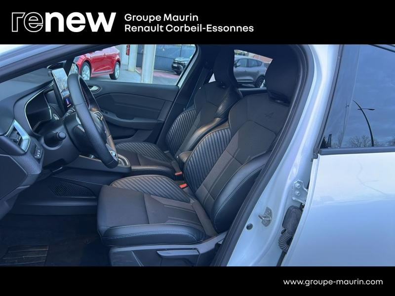 Photo 14 de l’annonce de RENAULT Clio d’occasion à vendre à CORBEIL-ESSONNES