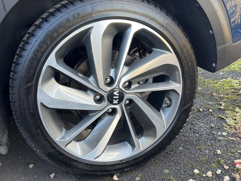Photo 17 de l’annonce de KIA Niro d’occasion à vendre à AUBIÈRE