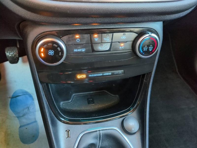 Photo 10 de l’annonce de FORD Puma d’occasion à vendre à NÎMES