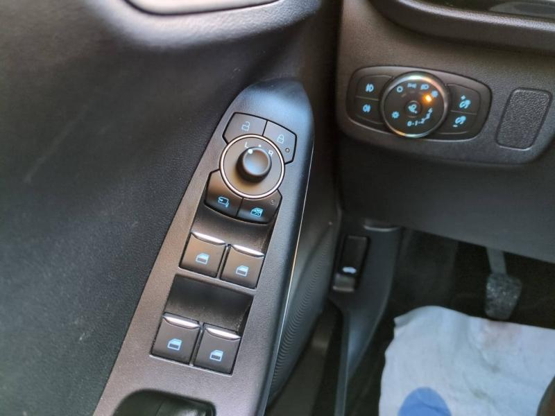 Photo 14 de l’annonce de FORD Puma d’occasion à vendre à NÎMES