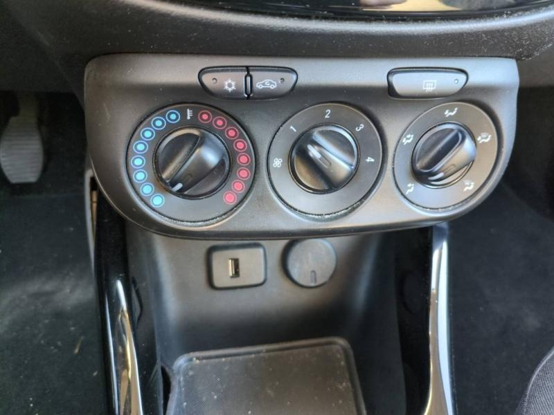 Photo 8 de l’annonce de OPEL Adam Rocks d’occasion à vendre à ALÈS