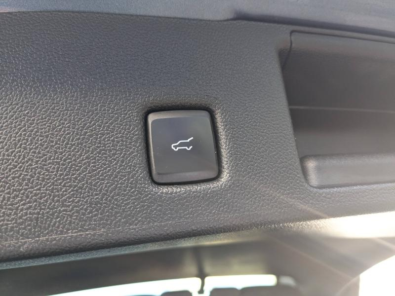 Photo 19 de l’annonce de FORD Kuga d’occasion à vendre à AVIGNON