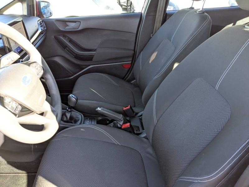 Photo 7 de l’annonce de FORD Fiesta d’occasion à vendre à AVIGNON