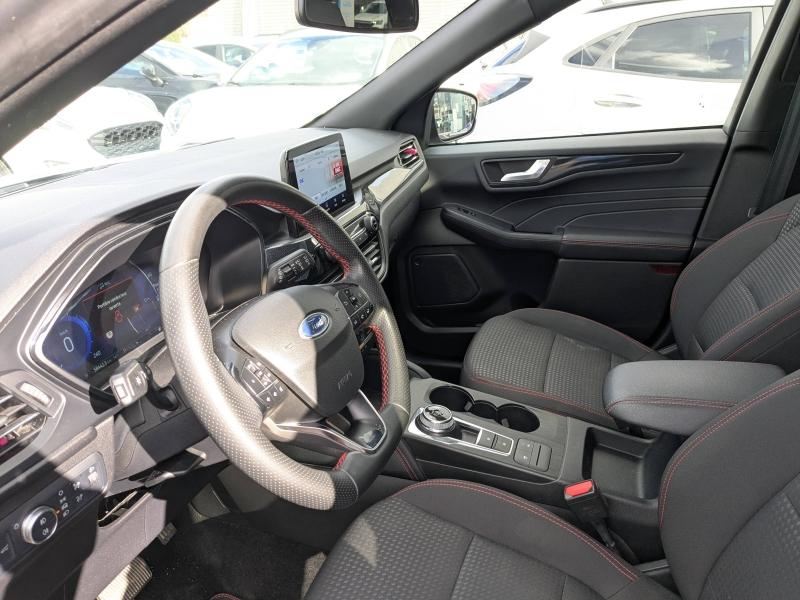 Photo 8 de l’annonce de FORD Kuga d’occasion à vendre à AVIGNON