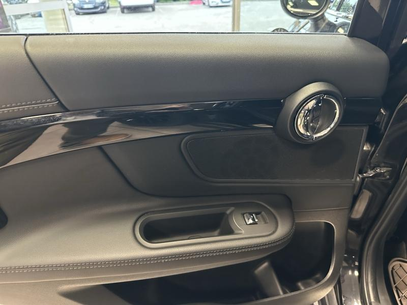 Photo 15 de l’annonce de MINI Countryman d’occasion à vendre à ORANGE