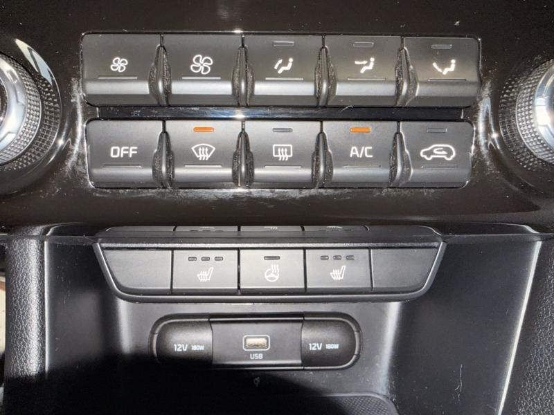 Photo 18 de l’annonce de KIA Sportage d’occasion à vendre à ORANGE