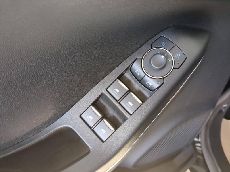 Photo 14 de l’annonce de FORD Puma d’occasion à vendre à CARPENTRAS