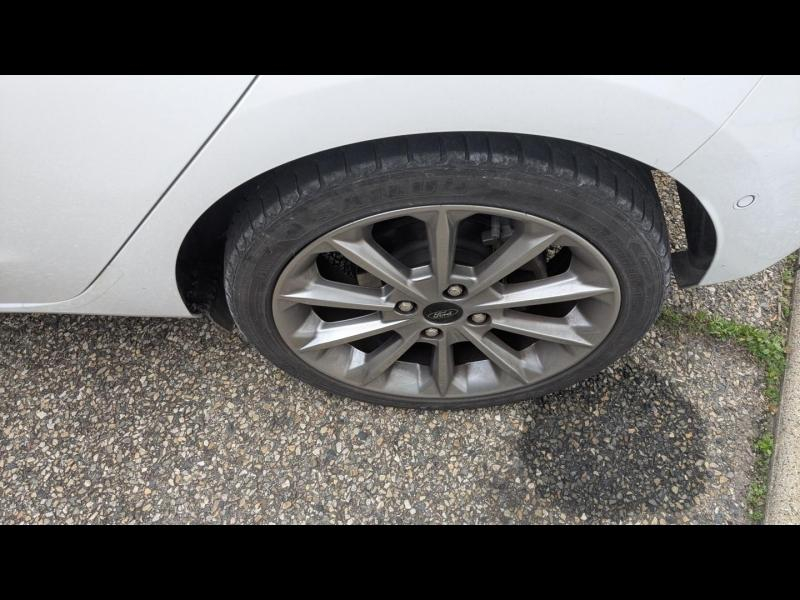 Photo 7 de l’annonce de FORD Fiesta d’occasion à vendre à CARPENTRAS
