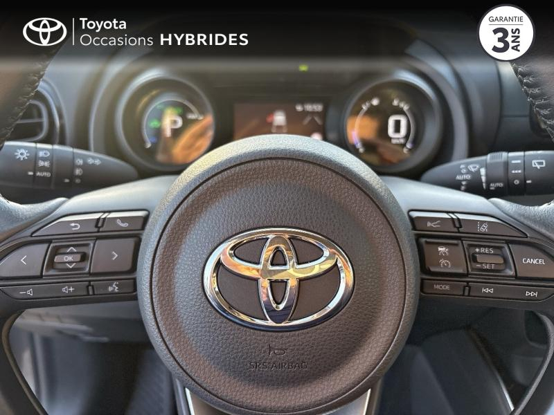 Photo 13 de l’annonce de TOYOTA Yaris d’occasion à vendre à MONTFAVET