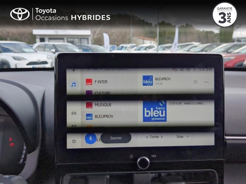Photo 15 de l’annonce de TOYOTA Yaris Cross d’occasion à vendre à MONTFAVET