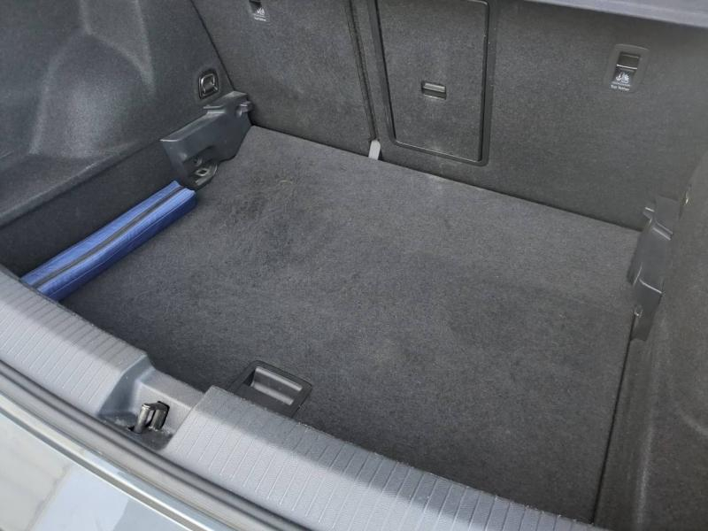 Photo 9 de l’annonce de VOLKSWAGEN T-Roc d’occasion à vendre à ARLES