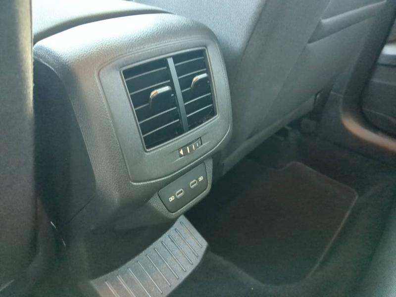 Photo 12 de l’annonce de VOLKSWAGEN T-Roc d’occasion à vendre à ARLES