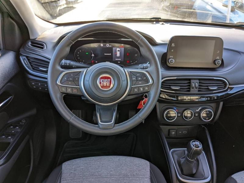 Photo 8 de l’annonce de FIAT Tipo d’occasion à vendre à MARSEILLE