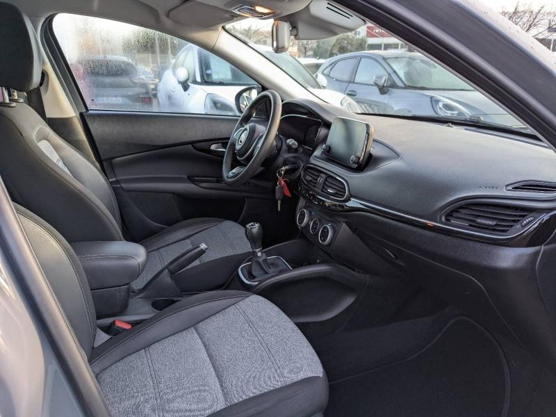 Photo 18 de l’annonce de FIAT Tipo d’occasion à vendre à MARSEILLE