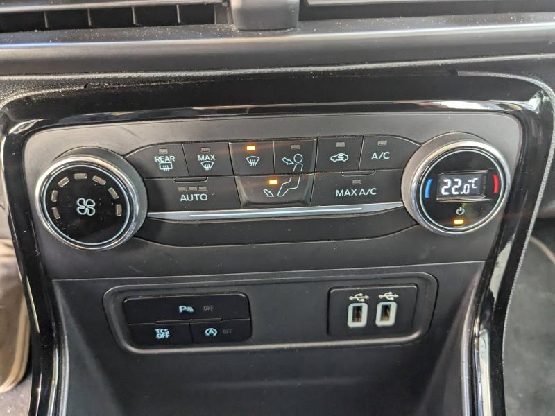 Photo 13 de l’annonce de FORD EcoSport d’occasion à vendre à MARSEILLE