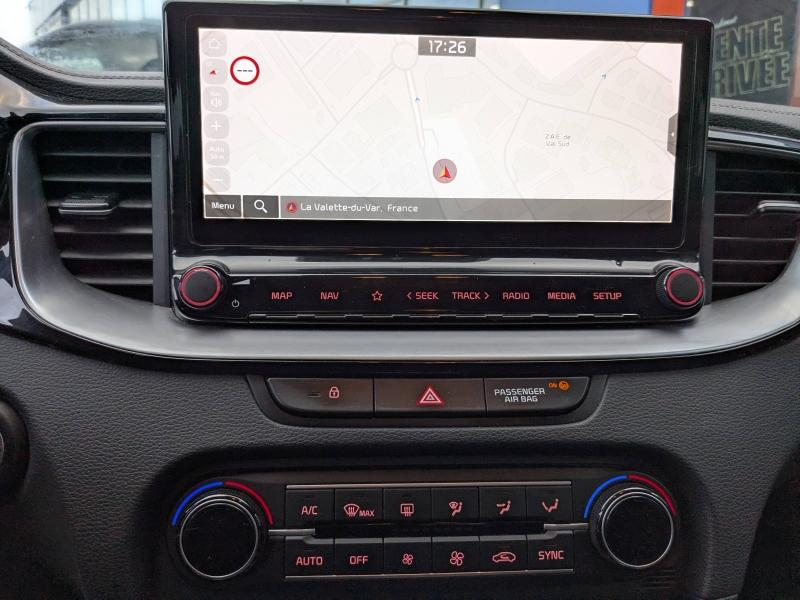 Photo 12 de l’annonce de KIA Ceed d’occasion à vendre à LA VALETTE