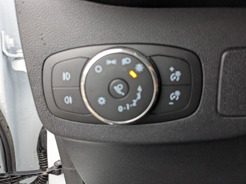 Photo 9 de l’annonce de FORD Puma d’occasion à vendre à LA VALETTE