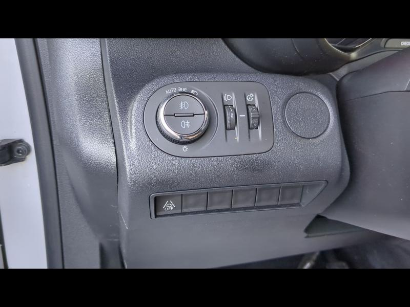 Photo 19 de l’annonce de OPEL Combo Cargo VUL d’occasion à vendre à NÎMES