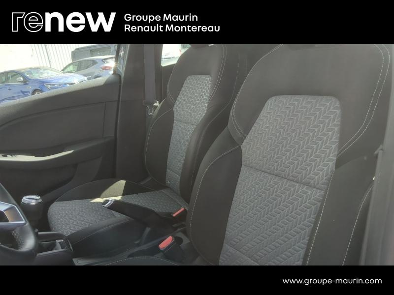 Photo 10 de l’annonce de RENAULT Clio d’occasion à vendre à VARENNES SUR SEINE