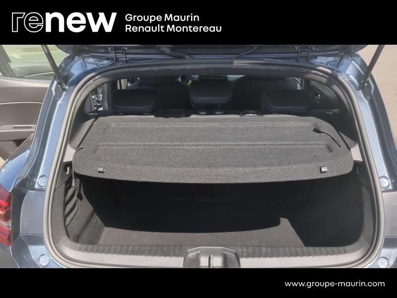 Photo 13 de l’annonce de RENAULT Clio d’occasion à vendre à VARENNES SUR SEINE