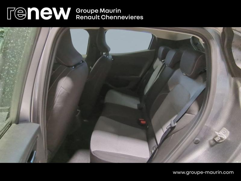 Photo 17 de l’annonce de RENAULT Clio d’occasion à vendre à CHENNEVIÈRES-SUR-MARNE