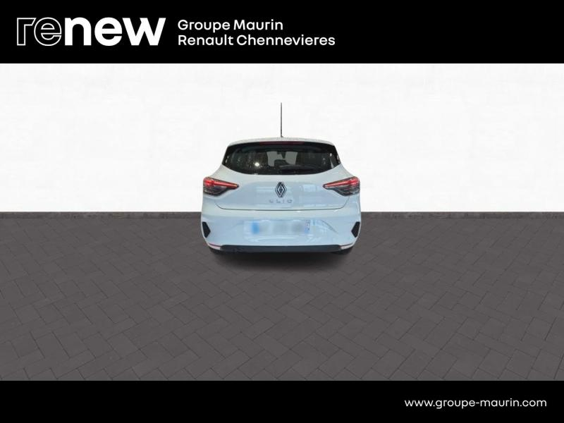 Photo 6 de l’annonce de RENAULT Clio d’occasion à vendre à CHENNEVIÈRES-SUR-MARNE