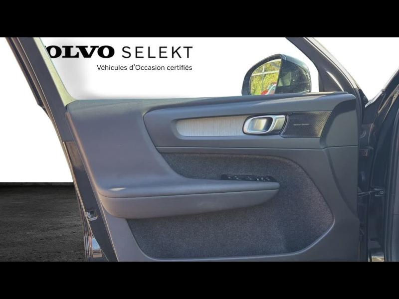 Photo 13 de l’annonce de VOLVO XC40 d’occasion à vendre à AIX-EN-PROVENCE