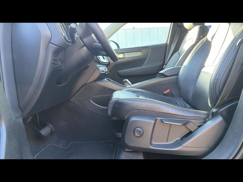 Photo 15 de l’annonce de VOLVO XC40 d’occasion à vendre à AIX-EN-PROVENCE