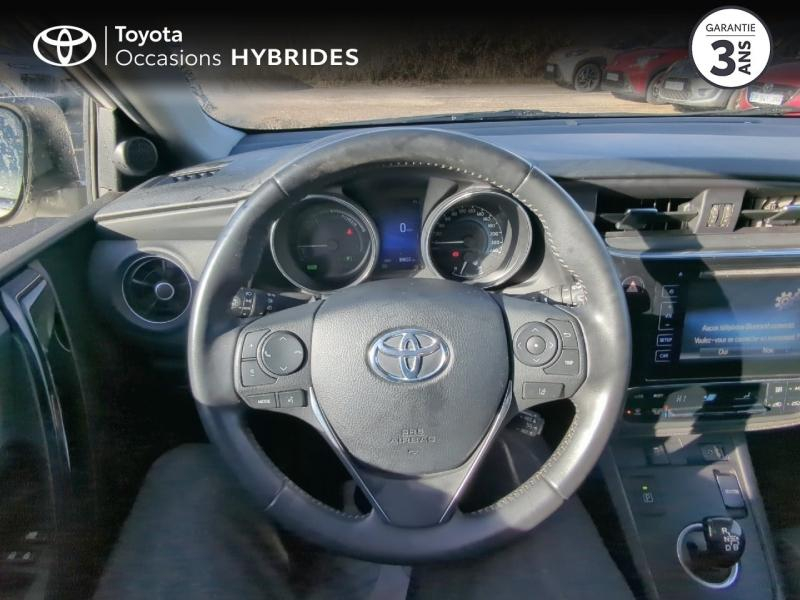 Photo 9 de l’annonce de TOYOTA Auris d’occasion à vendre à NÎMES