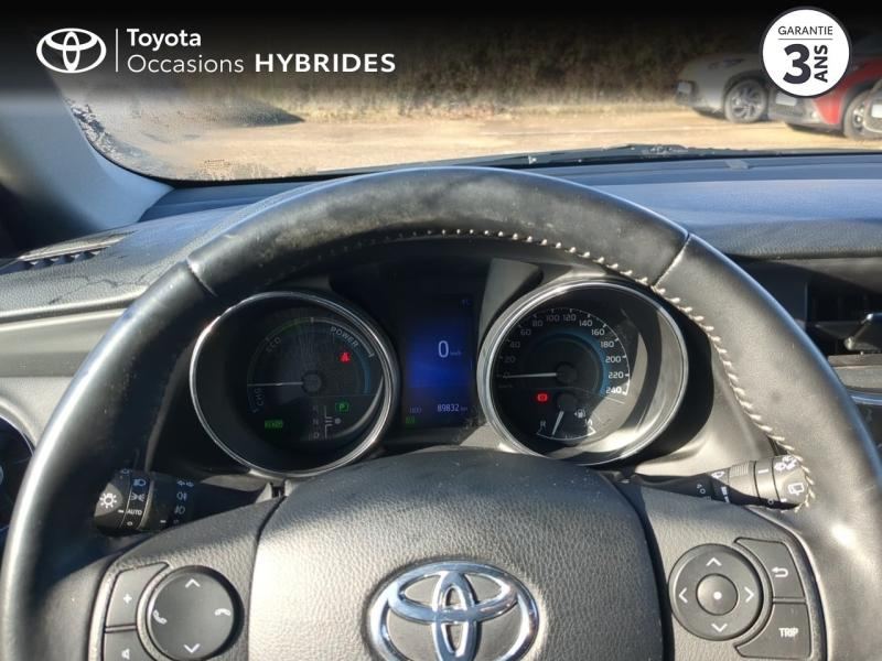Photo 13 de l’annonce de TOYOTA Auris d’occasion à vendre à NÎMES
