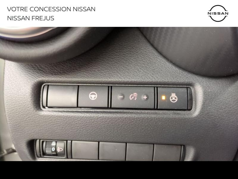 Photo 16 de l’annonce de NISSAN Juke d’occasion à vendre à FRÉJUS