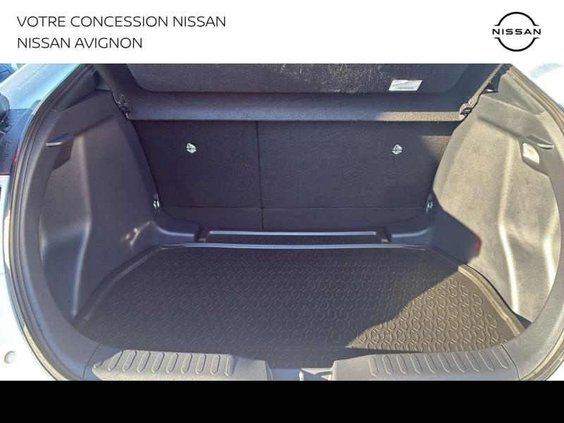 Photo 16 de l’annonce de TOYOTA C-HR d’occasion à vendre à BOLLÈNE