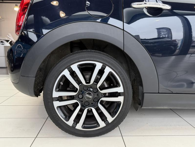 Photo 5 de l’annonce de MINI Mini 5 Portes d’occasion à vendre à PAYS DE GEX